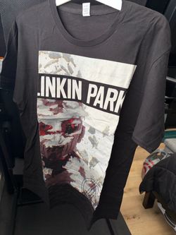 Linkin Park 2012 Tour T-Shirt Men’s Large