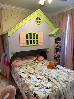 FREE KIDS HOUSE BUNKBED