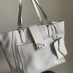 Guess Purse 
