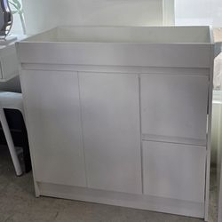 36 in Single Bathroom Vanity, Modern Bathroom Cabinet, New 