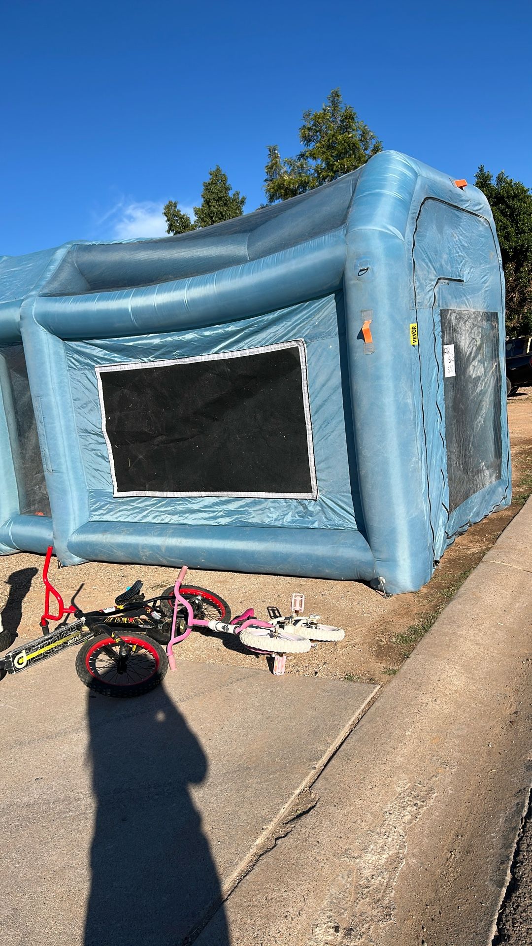 Blow Up Paint Booth