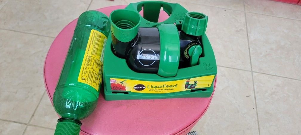 Miracle Grow LiquaFeed Fertilizer Injector