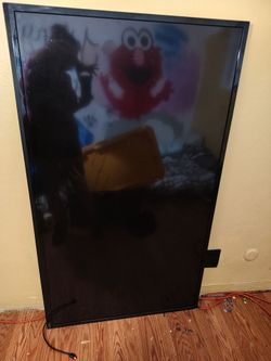 Vizio TV 52