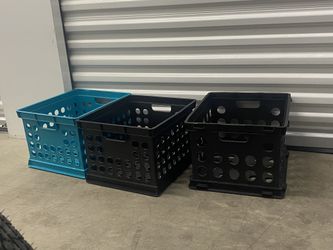 Plastic crates