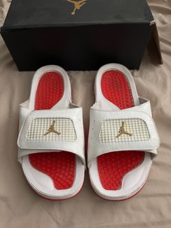 Air Jordan Hydro 4 Retro 'University Red Metallic Gold' (11)