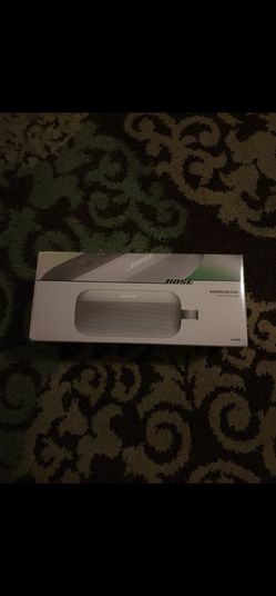 Bluetooth speaker (bose)