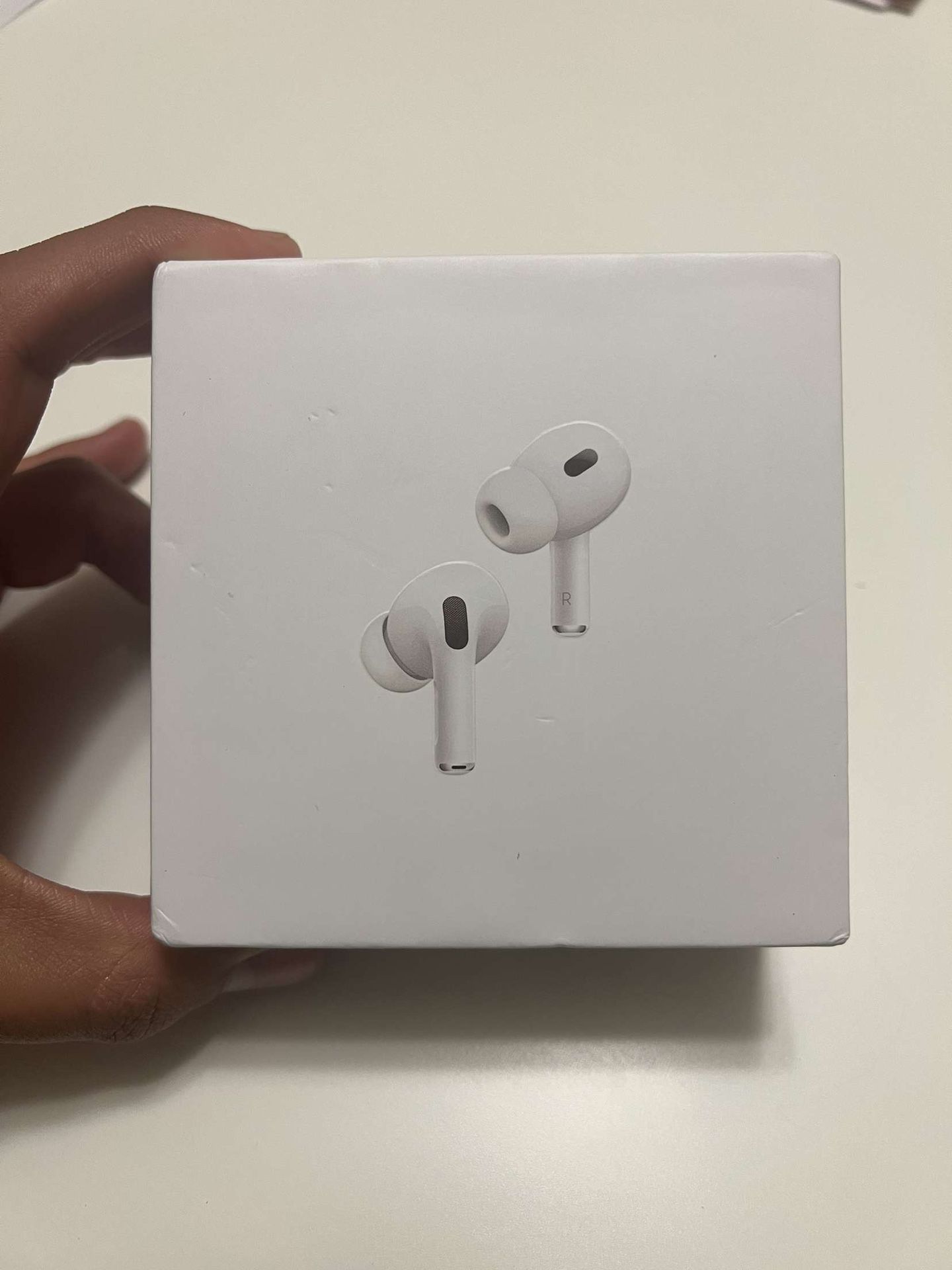 Apple AirPods Pro (2nd Gen) - Brand New / Excellent Condition
