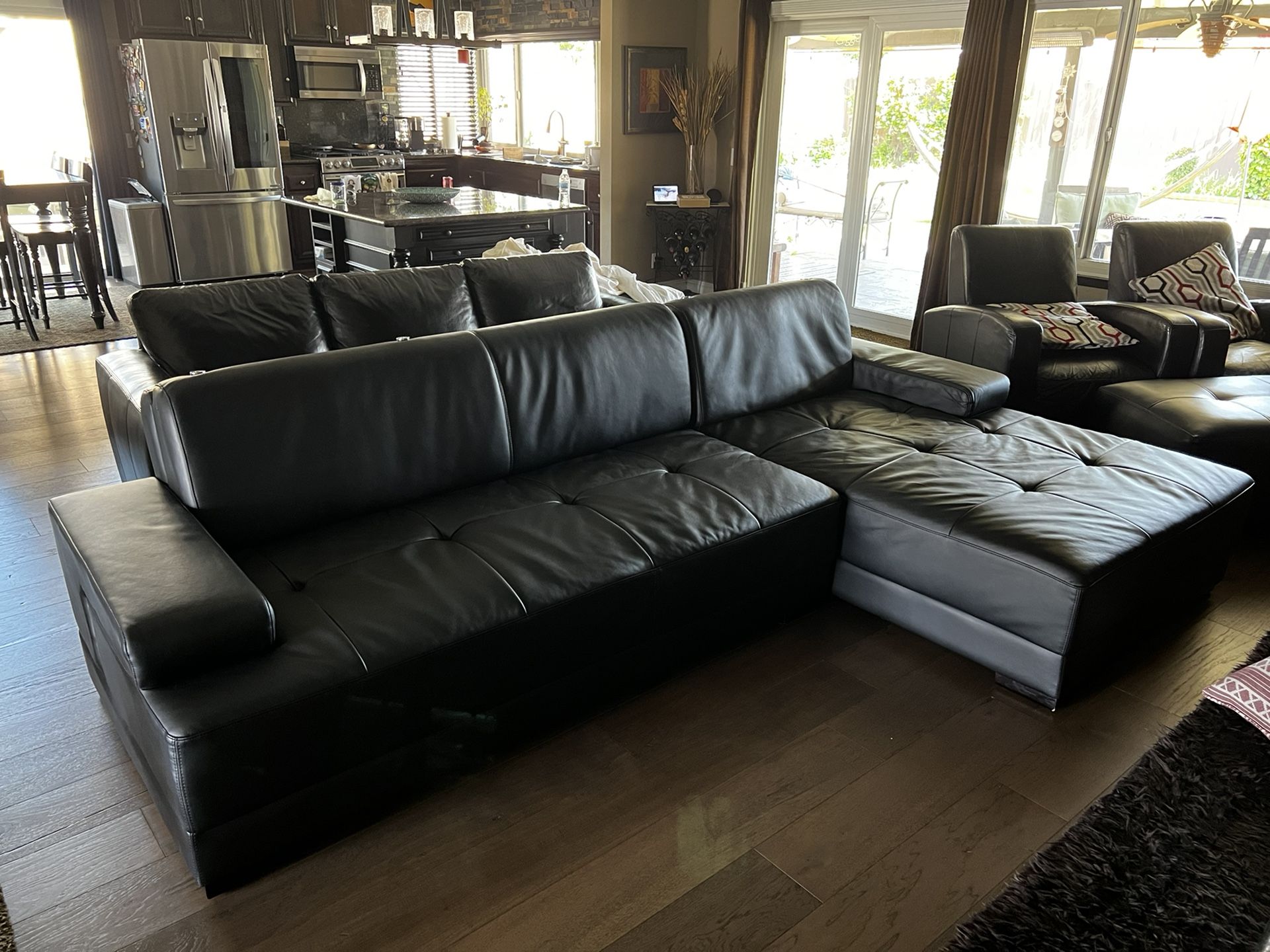 Sectional Leather Couch for Sale in Chino, CA OfferUp