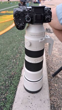 Sony FE 200-600mm F/5.6-6.3 G OSS