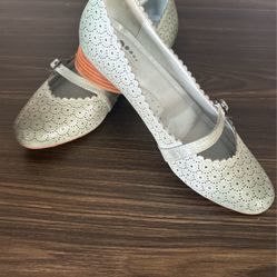 Spring Step Le Artist