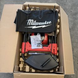 Milwaukee M18 FUEL Brushless Cordless 21 in. Walk Behind Dual Battery Self- Propelled Mower Tool Only