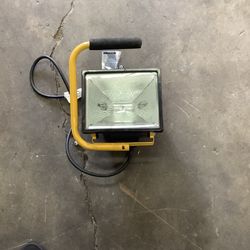 2 High Power Lights 