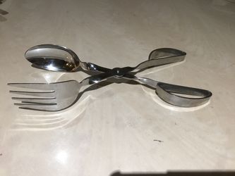Big salad serving tongs