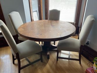 Solid oak pedestal table needs good home!