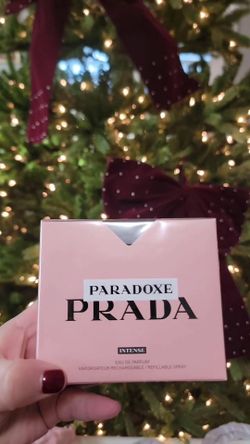 Prada Paradoxe
