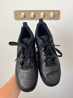 Nike Court Borough Low 2 Triple Black Sneakers – Youth 6Y / Women’s 7.5 – Like New