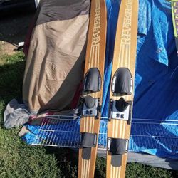 Vintage Riviera Water Skis