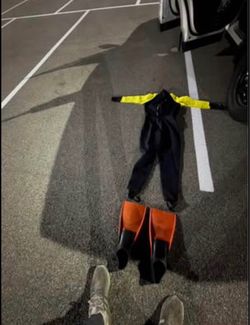 Wet suit men’s M