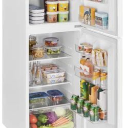 Like New Vissani 10.1 Cu Ft Fridge