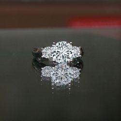 2.5CT intensely Radiant Round three stones Diamond Veneer cubic zirconia Wedding/Engagement Sterling Silver ring. 635R71261
