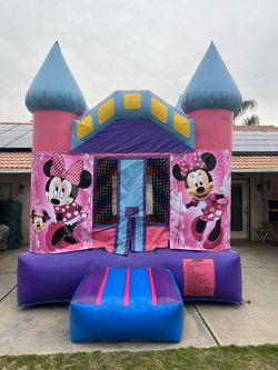Bounce House 