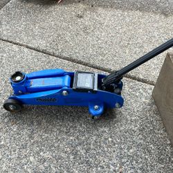2ton Jack.  Good Condition.