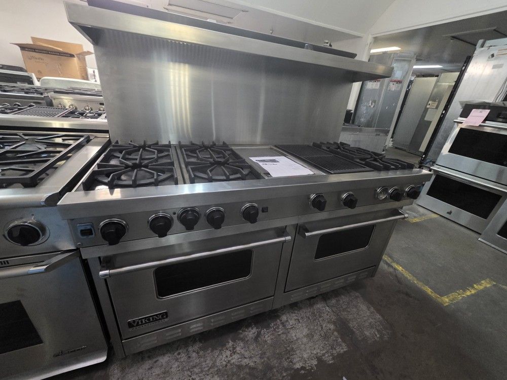 60" VIKING GAS RANGE STAINLESS STEEL