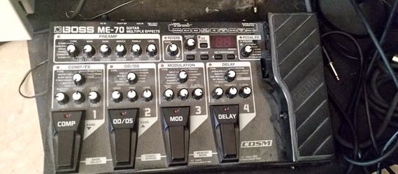 BOSS ME-70 Guitar Multi-Effect