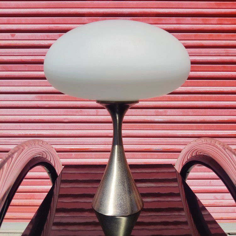Vintage Mid Century Modern Laurel Mushroom Table Lamp