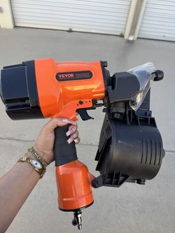 VEVOR - Coil Framing Nailer CN65 1-1/4 in. to 2-1/2 in. 15 degree Pneumatic Siding Nail Gun 70-120PSI Cordless Framing Nailer VEVOR - Coil Framing Nai