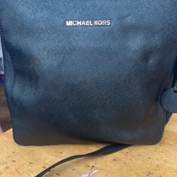 Black Michael Kors Purse In Mint Condition 