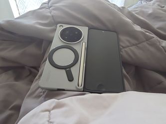 Oppo Find N6 256 GB BLACK, with AI Pen/case, box and charger. Pick up in Van Nuys