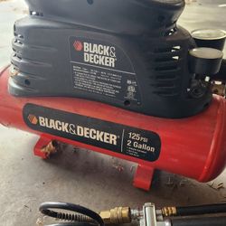 Black & Decker Compressor 