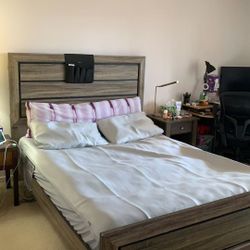 Queen Size Bed Frame+ Mattress 