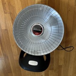 Presto Heat Dish Seldom Used 