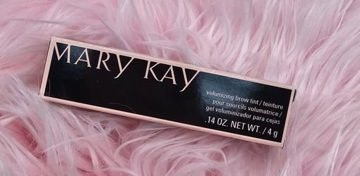 Mary kay 
Volumizing brow tint.
.14 oz. Net wt./4g
New 
Color: blonde