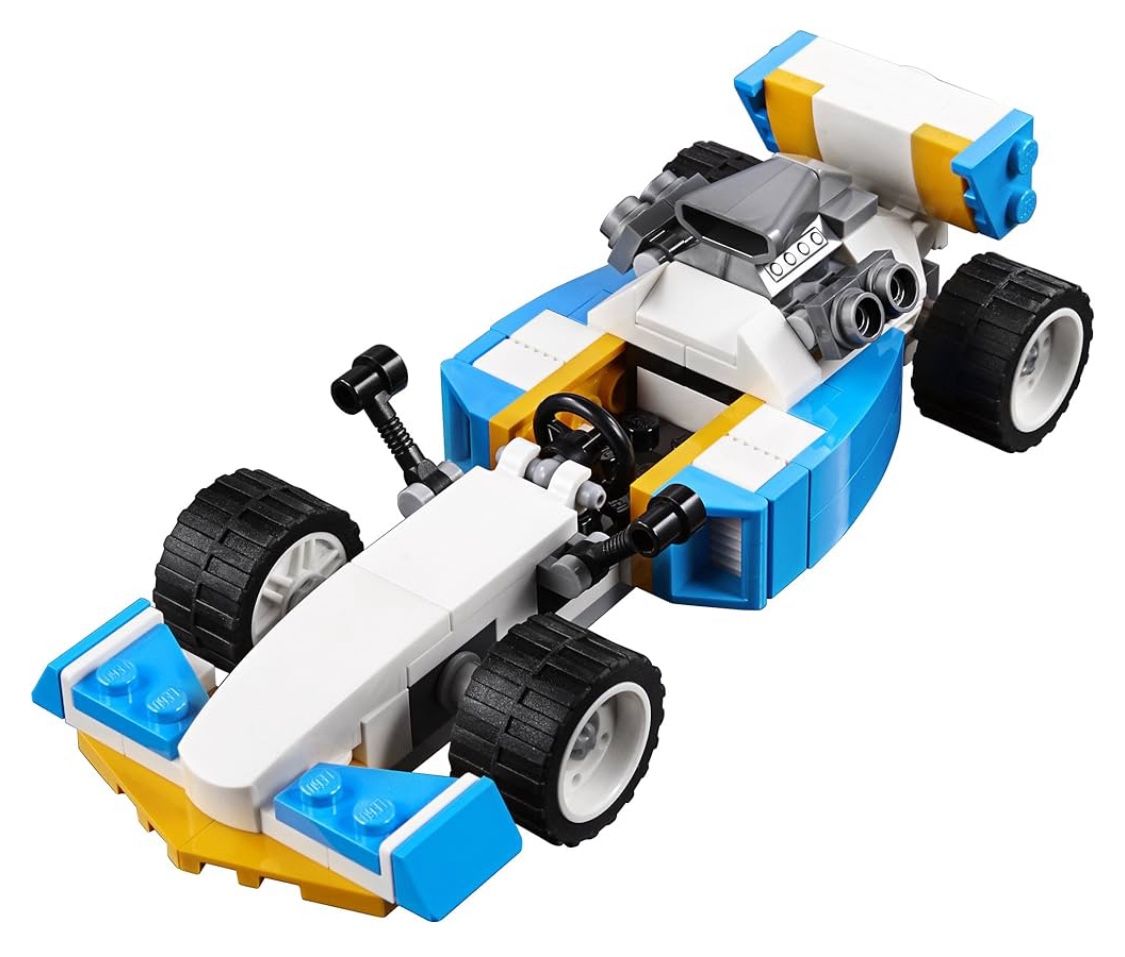 LEGO Creator 3in1 Extreme Engines 31072 Building Kit Enjoy racing adventures with this LEGO Creator 3n1 31072 Extreme Engines set, featuring a Race Ca