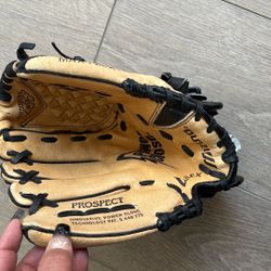 Mizuno Power Close 11 Inch Glove