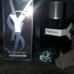 Yves Saint Laurent ‘EDP’