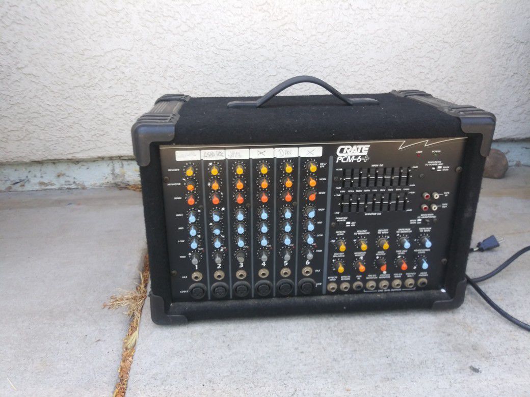 Crate PCM-6+ Powered Mixer 350 Watts, In Good Condition, $200 Best Sale in Riverside, CA - OfferUp