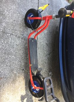 Little scooter
