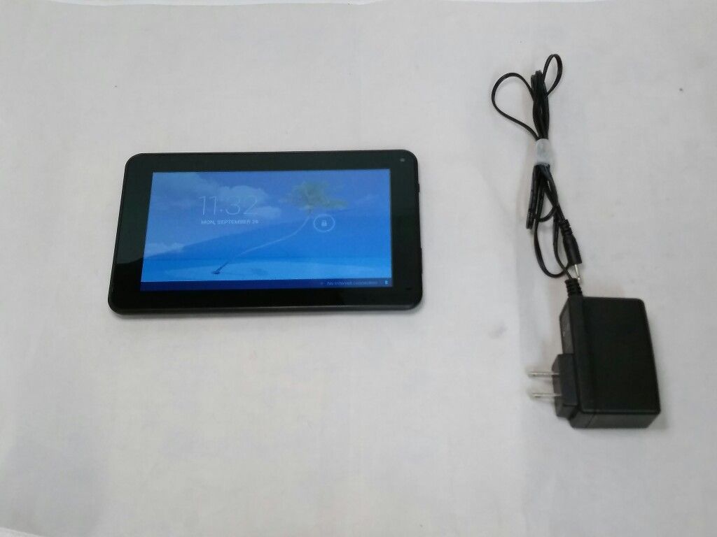 $49.99 - TABLE - CURTIS KLU (LT7033) 7-inch 4gb Capacitive Android 4.0,