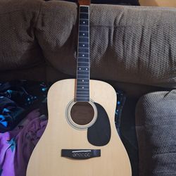 Ventura Acoustic Guitar