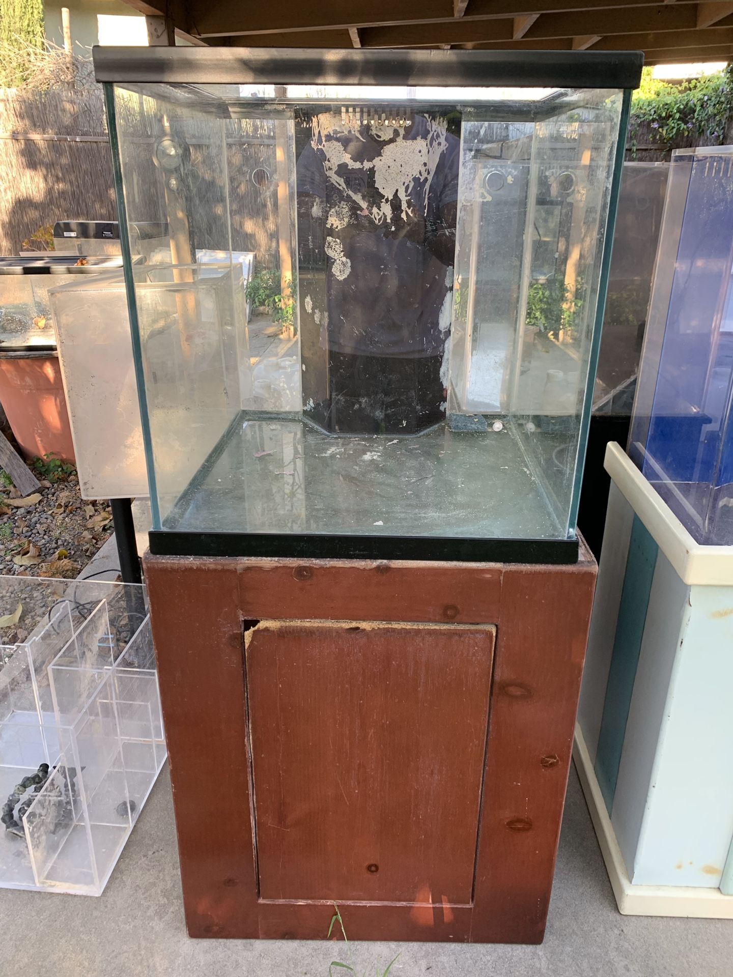 60 gallon cube glass fish tank aquarium w/ stand and overflow built in