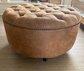 Design 59 Large distressed vegan leather round ottoman