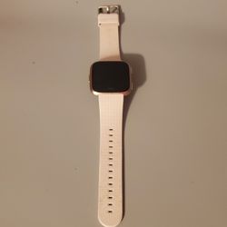 Fitbit FB504 Versa 1 Fitness Tracker  / Watch