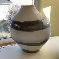 Porcelain Decor Vase