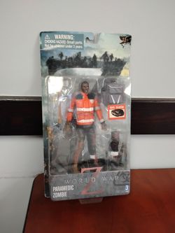 World war z Paramedic Zombie New in Original Box