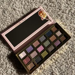 Too faced maple syrup pancakes palette