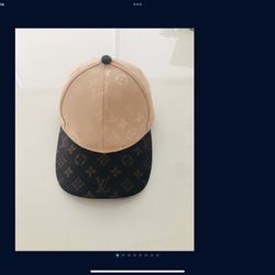 $115 Louis Vuitton get ready hat Medium Cap for Sale in Houston